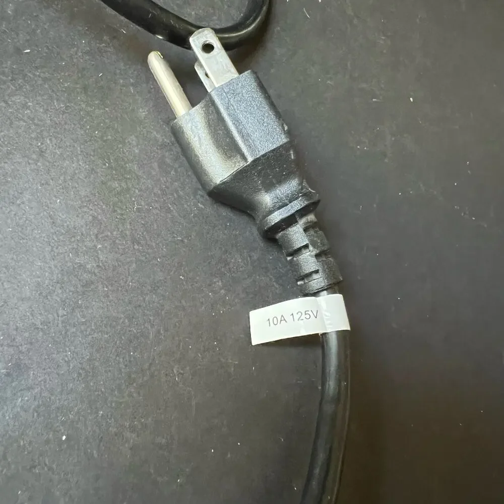 LONGWELL-P (UL) SVT E55333 VW-1 3C/18AWG 300V CSA TYPE SVT FT2 POWER CORD 3 Feet